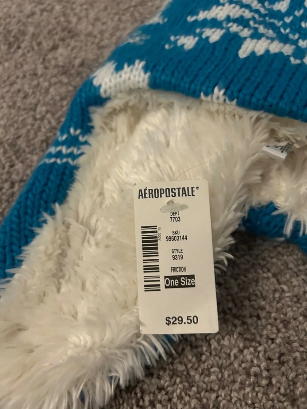 Brand New Aeropostale Blue and White Winter Hat